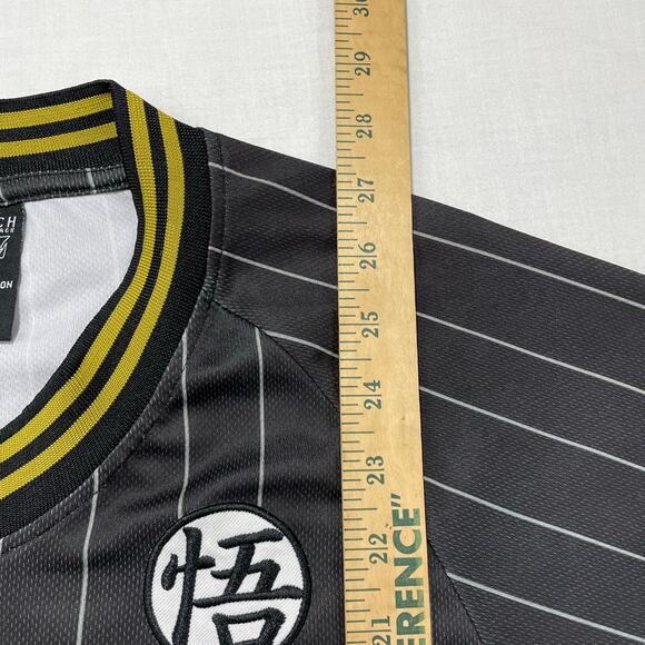 Dragon Ball-Z Goku Jersey size S Box Lunch Crunchy Roll Black Yellow Pinstripe - Picture 5 of 9